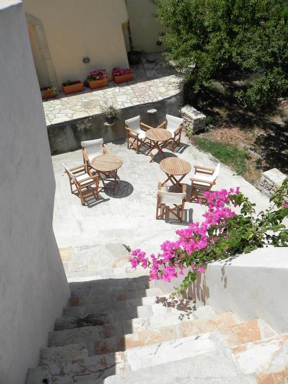 Kapetan Manwlis Apartamento Kato Khora Exterior foto
